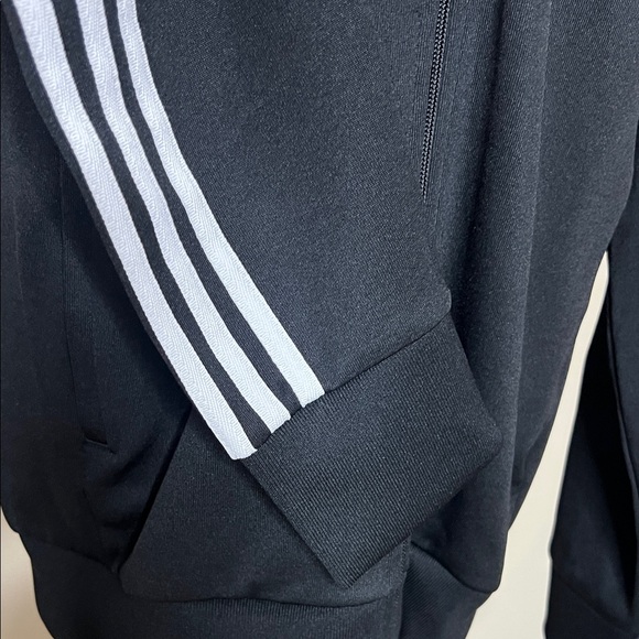 🎬Adidas Men's Black Bomber Jacket - Picture 9 of 10